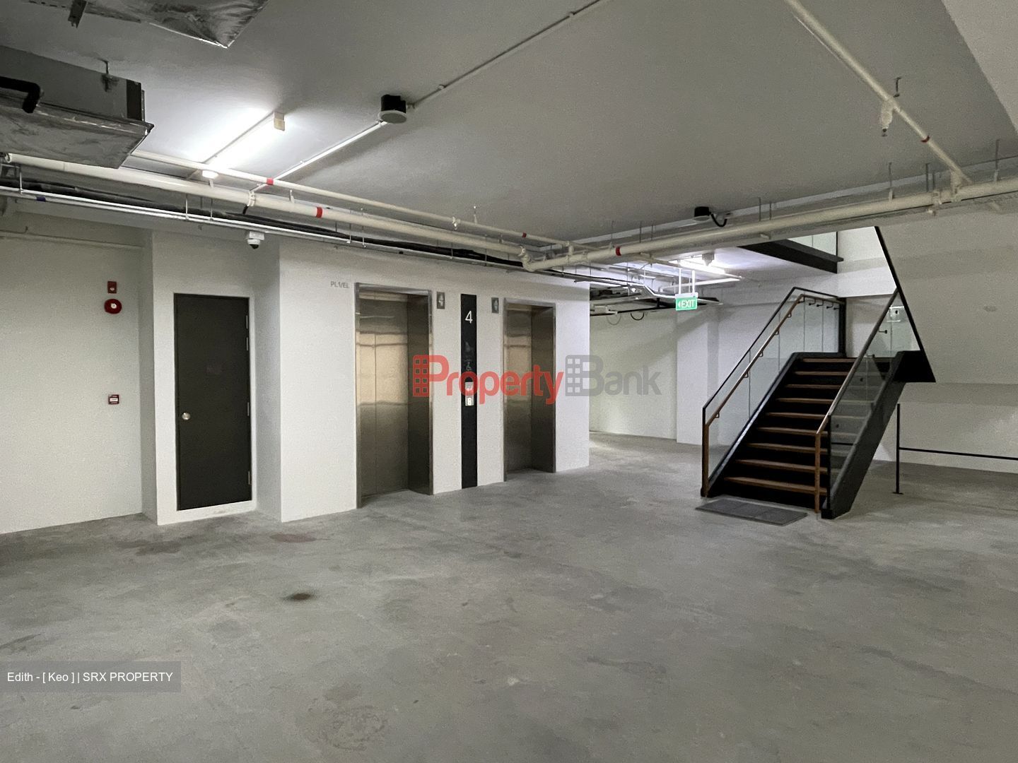 Aso Building (D1), Office #584969661